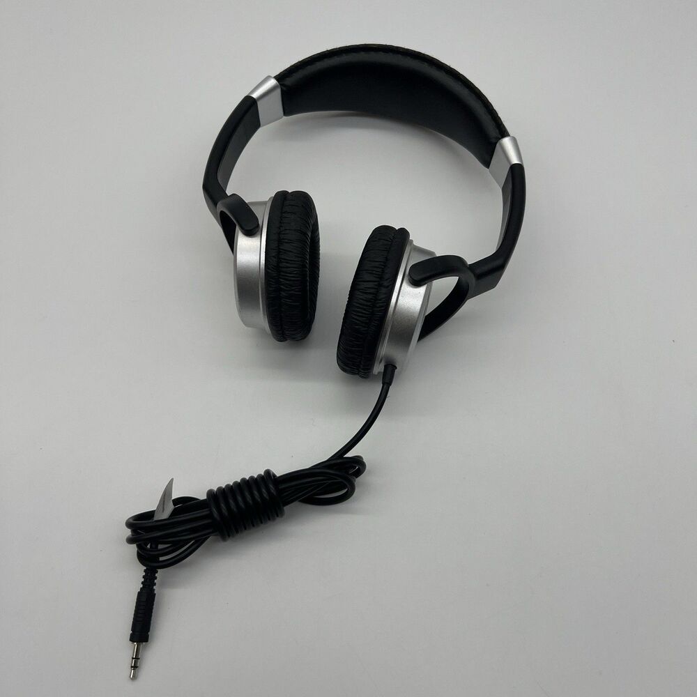 Numark HF125 | Ultra-Portable Professional DJ Headphones Оne Расk, Silver